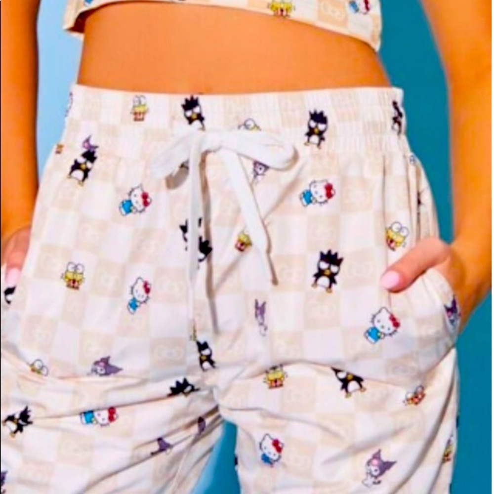 Hello kitty joggers forever 21